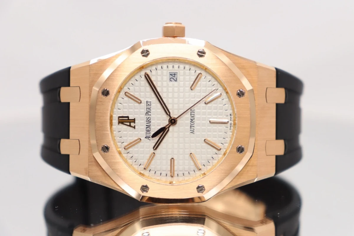 Audemars Piguet Royal Oak 39MM 18K Rose Gold Leather 15300OR Box & Papers 2010